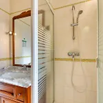 بيت للعطل 2 Bedroom Gorgeous In