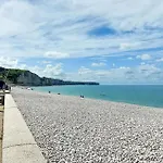 2 Bedroom Gorgeous In *
