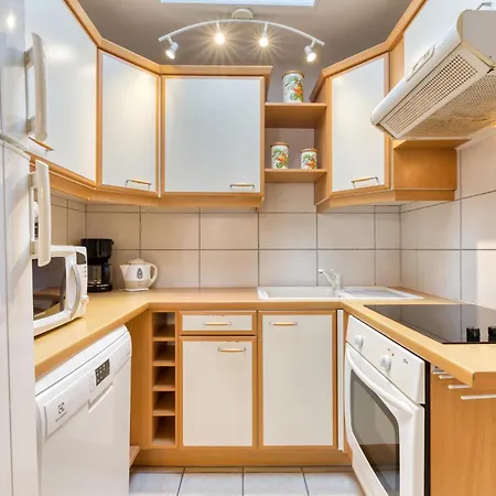 2 Bedroom Gorgeous In