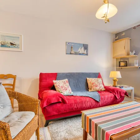 2 Bedroom Stunning In