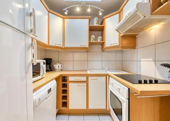 2 Bedroom Stunning In