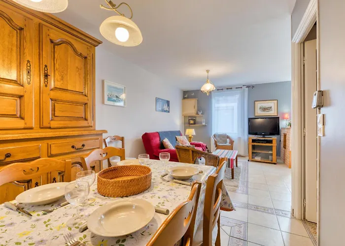 2 Bedroom Stunning In Hébergement de vacances