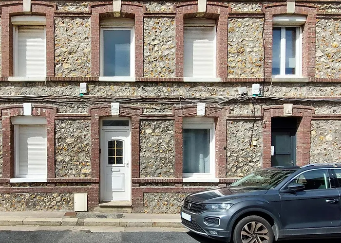 2 Bedroom Stunning In Fécamp