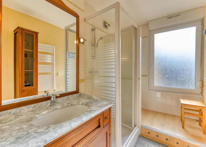 2 Bedroom Stunning In